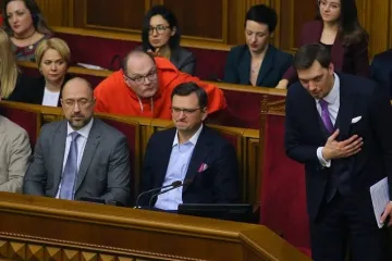 ​  			Федор Христенко: «Смена правительства. Проиграл или выиграл от этого украинский народ?»		