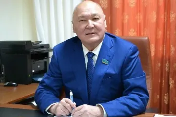 ​  			В Казахстані ректор не склав іспит із мови і його не допустили на вибори президента		