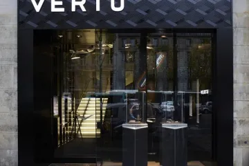 ​  			Возрождение Vertu: как выглядит новый смартфон бренда		