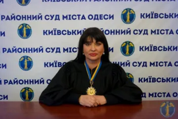 ​В Одессе судья «забыла» указать источник получения более 4 миллионов на покупку дорогих иномарок