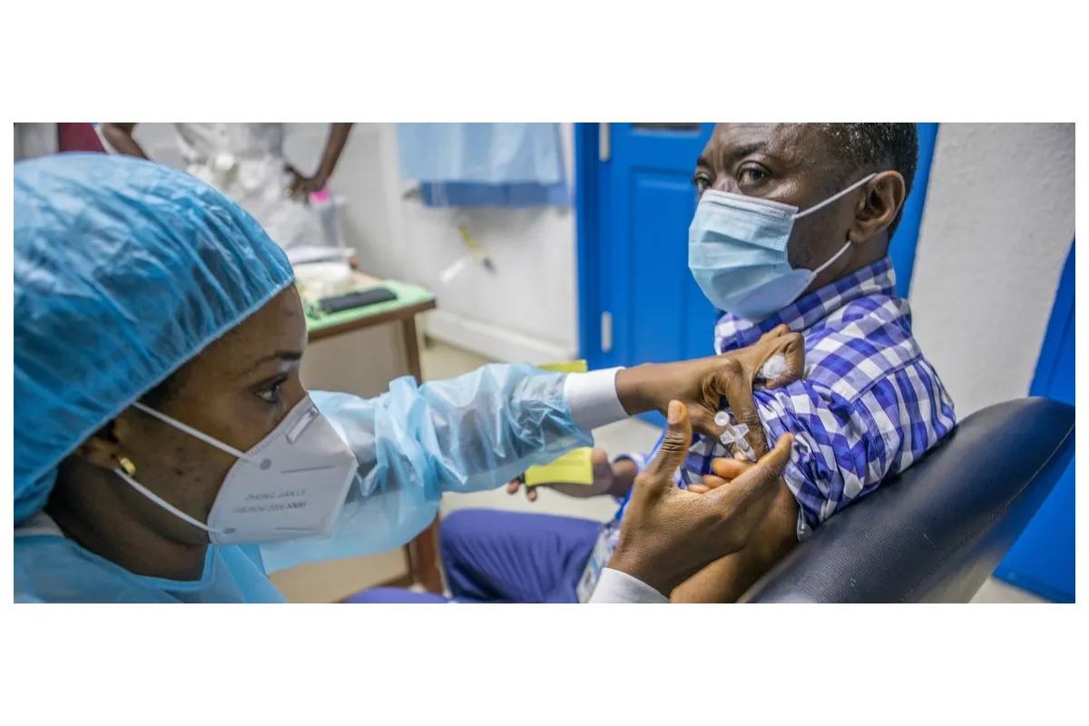 ВООЗ: нехватка шприців загрожує вакцинації від COVID-19 в Африці