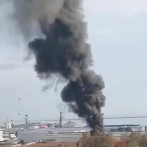 ​У турецькому порту Самсун стався вибух, після чого почалась пожежа