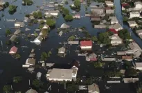 Затоплений Херсон з висоти пташиного польоту, деякі райони міста майже повністю під водою.