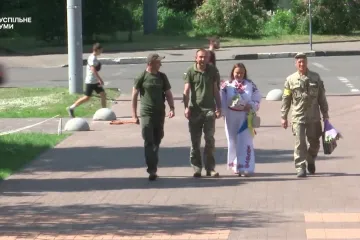 ​Дмитро Чумак та Марина Лебідь - кохання сильніше війни