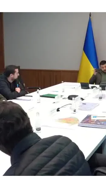 ​Російське вторгнення в Україну : Володимир Зеленський зустрівся з архітекторами для обговорення та вирішення проблем, які принесла війна