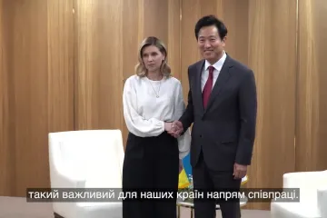 ​Олена Зеленська зустрілася із міністром закордонних справ Кореї Пак Чіном та мером Сеула О Се Хуном