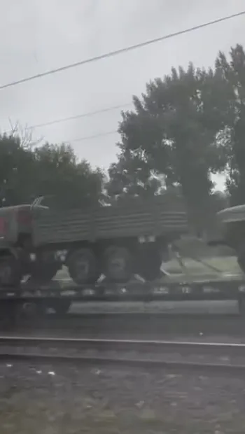 ​У ростовській області рф помічено колону металобрухту військової техніки «другої армії світу»