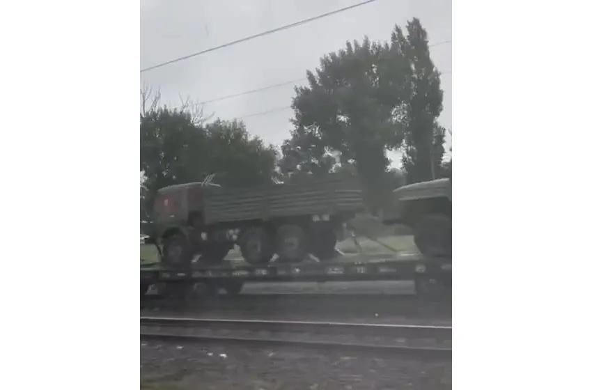 У ростовській області рф помічено колону металобрухту військової техніки «другої армії світу»