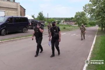 ​Посилення безпеки на лінії зіткнення: правоохоронці зі складу ООС провели відпрацювання смт Верхньоторецьке